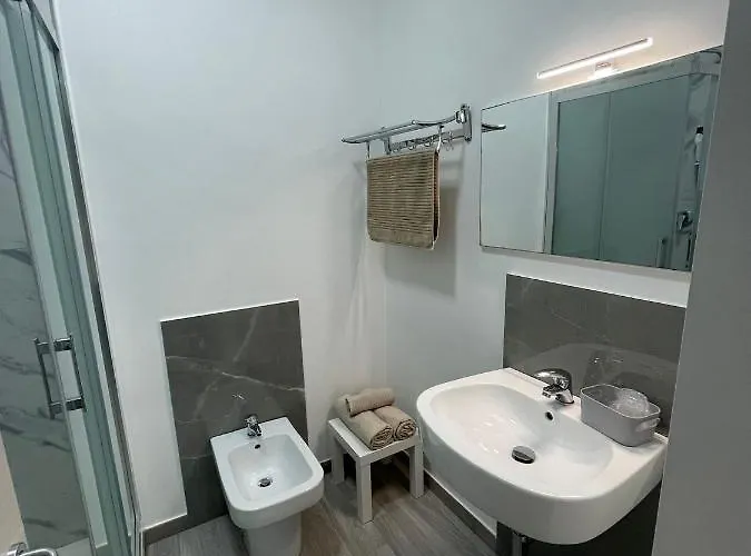 Le Del Villaggio Pensión 3*